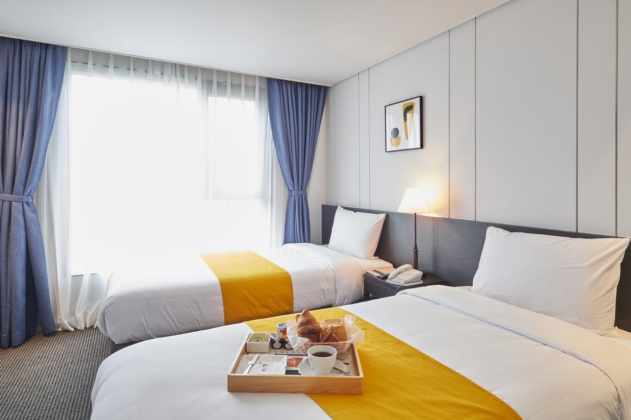 Chason Hotel The Smile Seogwipo Exteriör bild