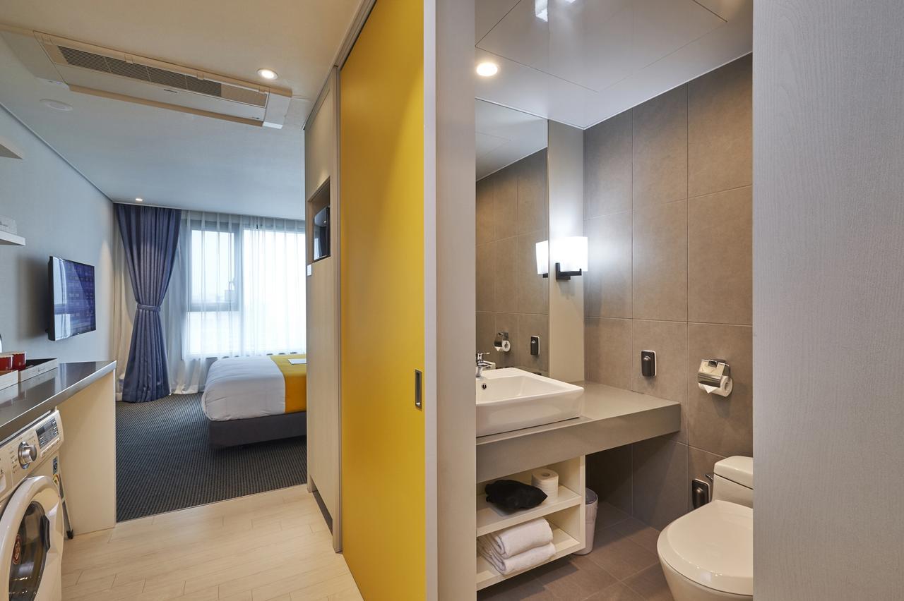 Chason Hotel The Smile Seogwipo Exteriör bild